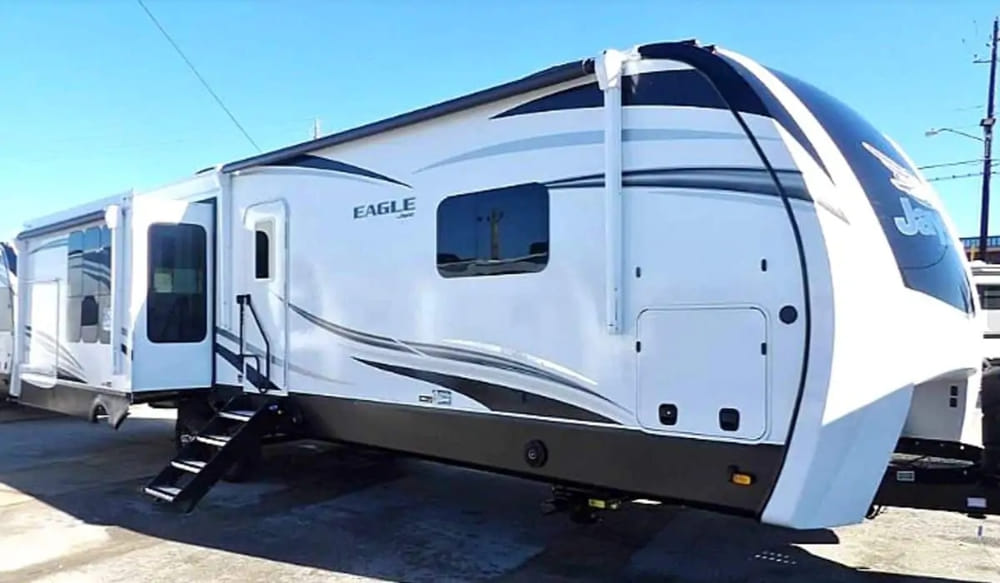 is a travel trailer a good investment