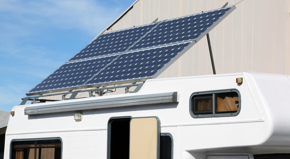 how much solar power for travel trailer