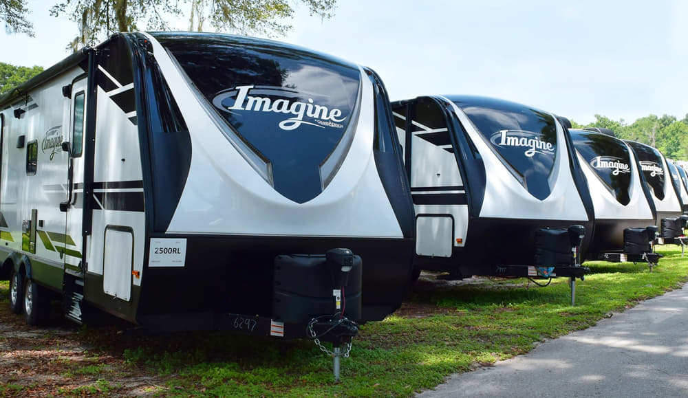 how much to pay for new travel trailer